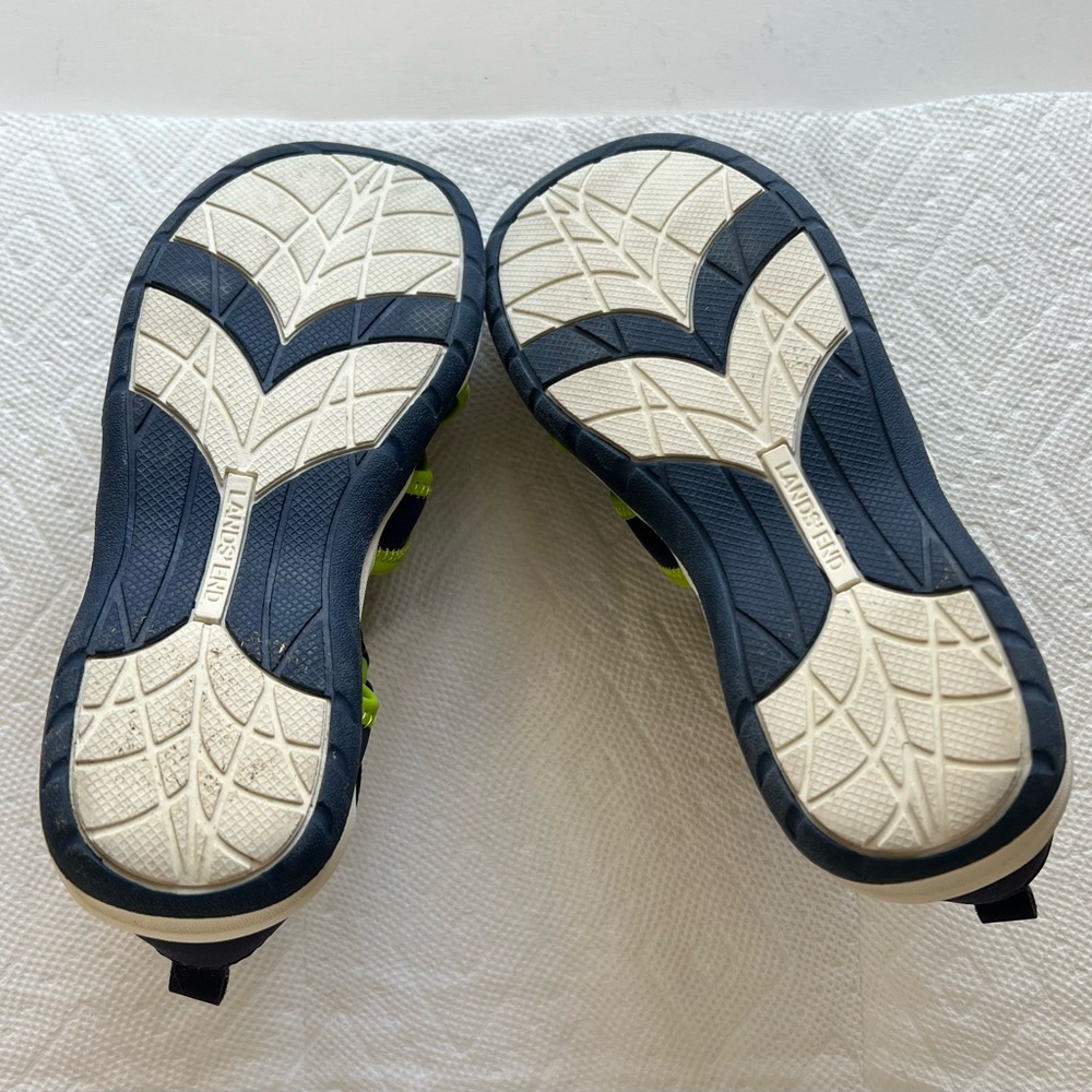 Lands End Kids Water Shoe In Nave & Green Size 13 Excellent Like New Condition - Picture 4 of 6